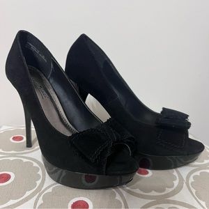 Black Open Toe Platform Heels with bows Size 8.5